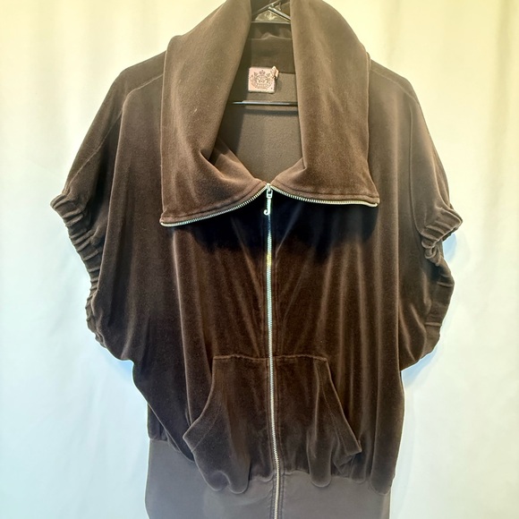 Juicy Couture Brown Zip-Up Jacket and Pant Set - Picture 5 of 7